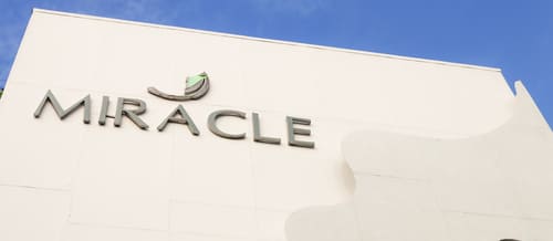 Miracle Aesthetic Clinic Makassar